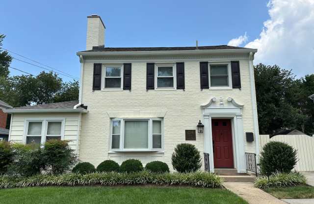 Charming Colonial in Prime Silver Spring Location! photos photos