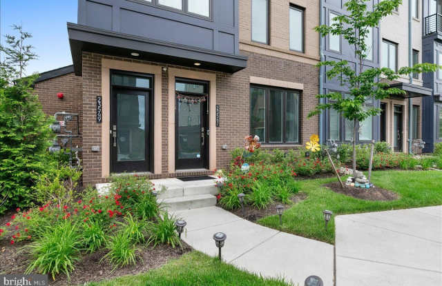 23547 NEERSVILLE CORNER Terrace Gallery 3