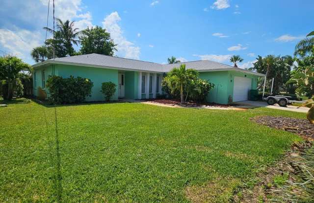 320 Yuma Drive photos photos 320 Yuma Drive photos photos