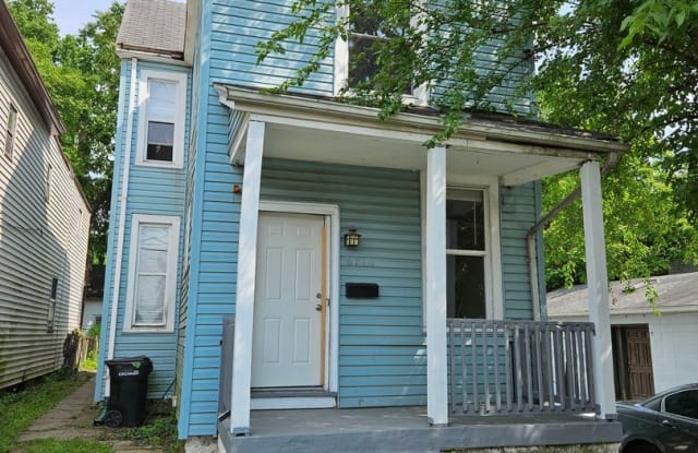 6710 Vine St - 6710 Vine Street, Cincinnati, OH 45216