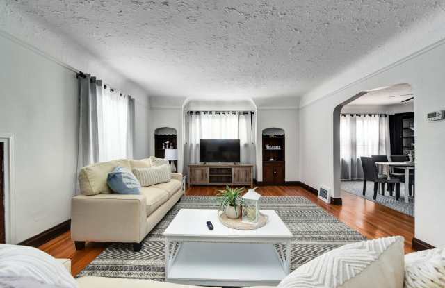 17612 Winslow Rd photos photos