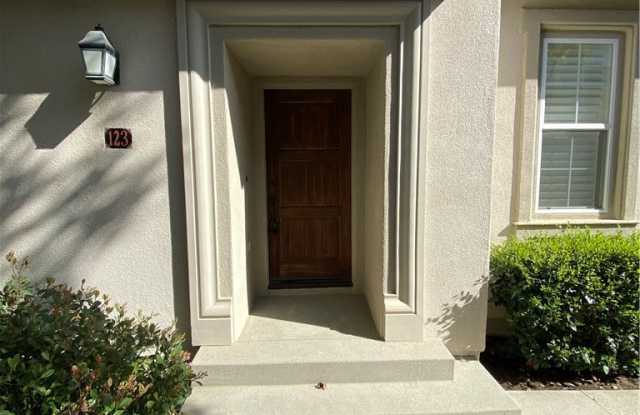 123 Canyoncrest - 123 Canyoncrest, Irvine, CA 92603