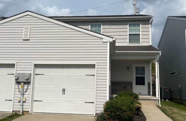 Stunning twin home located in West Bethlehem photos photos
