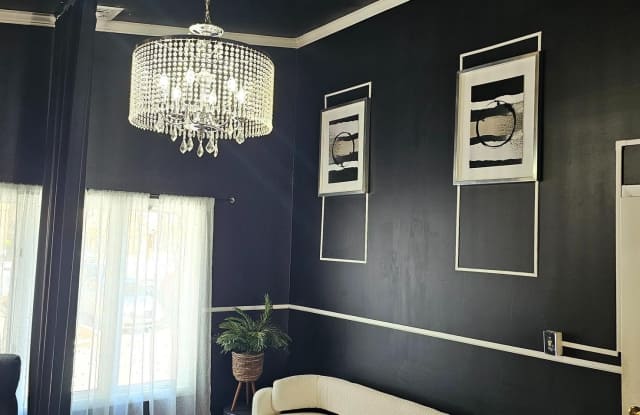 1522-O POINTER RIDGE Place Gallery 4