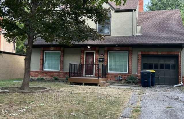 7331 Charlotte St. - 7331 Charlotte Street, Kansas City, MO 64131