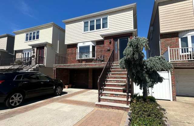 511 AVENUE C photos photos