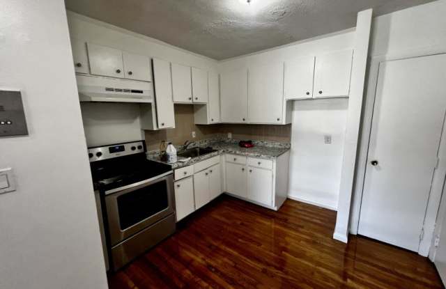 155 Williams St. photos photos