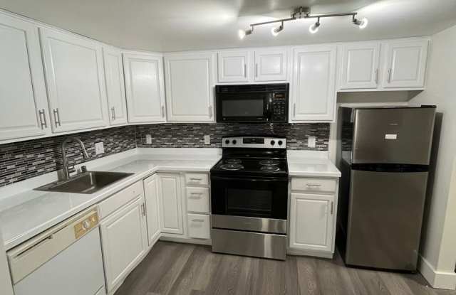 Sycamore Village | Active Adult 55+ Community Gallery 1