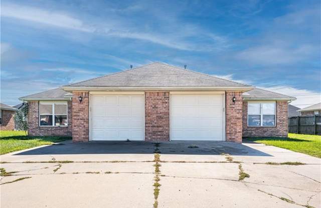 401 Southern Trace  DR photos photos