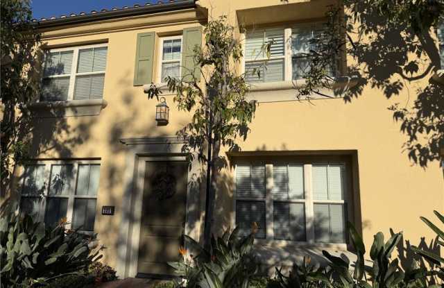 205 Mayfair - 205 Mayfair, Irvine, CA 92620 205 Mayfair - 205 Mayfair, Irvine, CA 92620