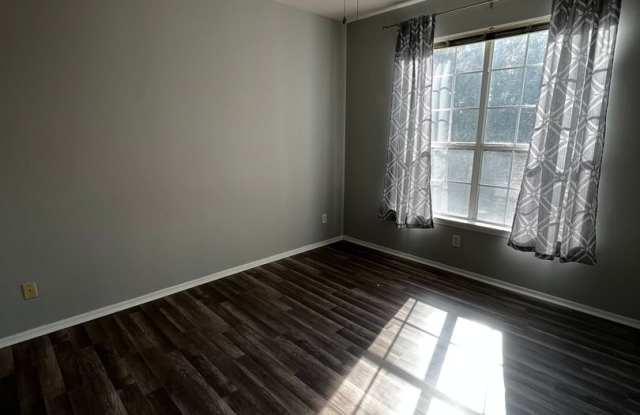 2 Bed, 2 bath condo located in a gated community in Ponte Vedra Beach! photos photos