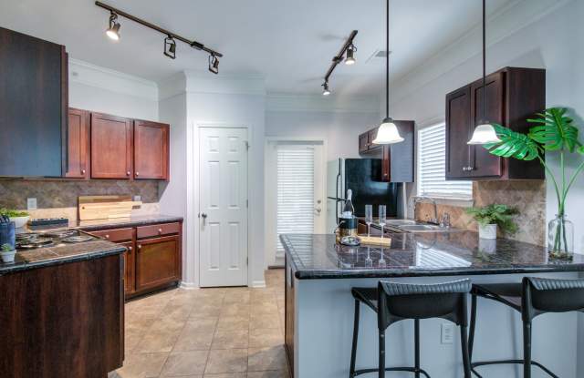 The Sovereign at Overland Park Apartments photos photos The Sovereign at Overland Park Apartments photos photos