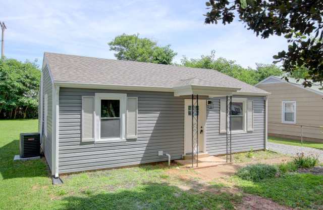 229 Burch Rd. Gallery 1