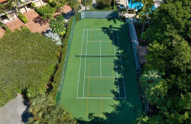 6206 Paradise Point Dr Gallery 2