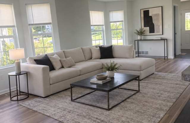 1006 High View Court Gallery 1
