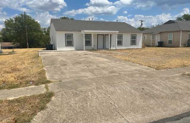 802 Stetson Avenue - 804 photos photos