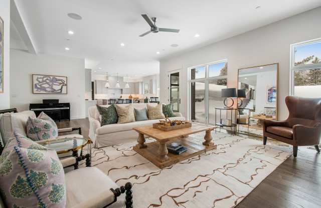 4110 West Sierra Drive Gallery 2