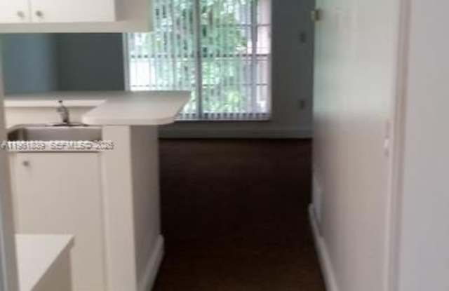 10748 N Kendall Dr photos photos 10748 N Kendall Dr photos photos