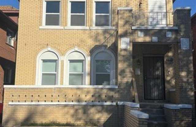 3008 Cortland Street photos photos