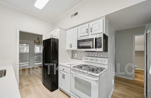 5945 Quail Hollow Road Gallery 2