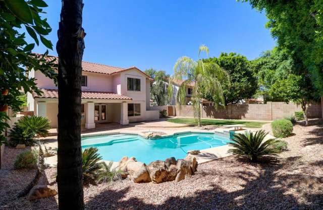 5772 W WINDROSE Drive Gallery 2