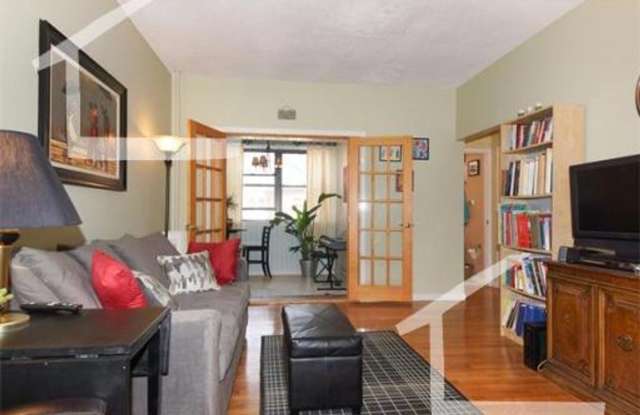 Allston 2 Bed Available 9/1 photos photos