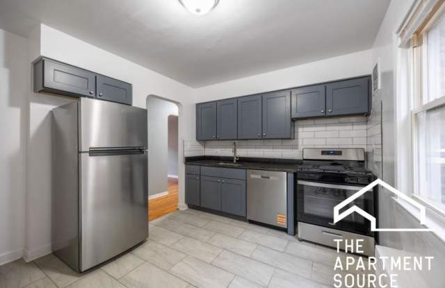 6719 North California Ave. photos photos