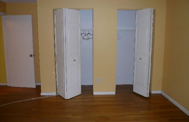 Spacious unit with amazing location in Newton Corner available 9/1/26 GREAT VALUE! Gallery 4