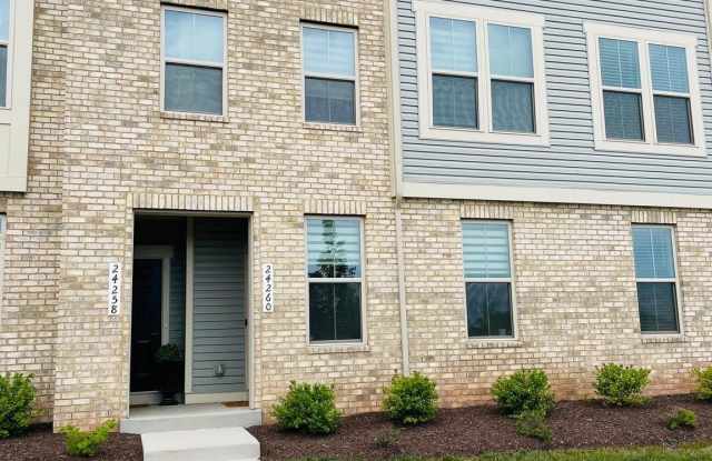 24260 THURSO Square photos photos
