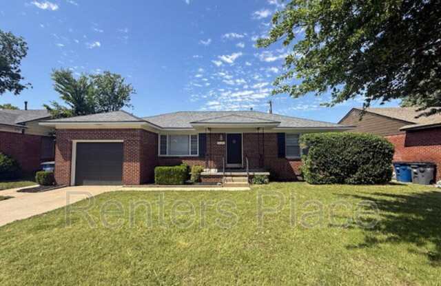 1045 East 53rd Street photos photos