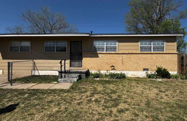 3417 SW Crestview- COMING SOON! photos photos