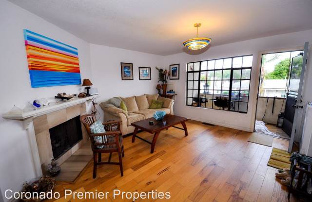918 8th Street Gallery 2