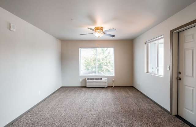 4 Corners Apartments Gallery 4