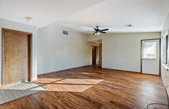 3916 Southwest Mesquite Drive - 3916 Southwest Mesquite Drive, Lawton, OK 73505