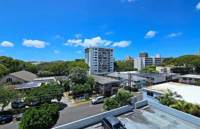 Makiki - Punahou Royale - 1/1/1 - $2,000 photos photos