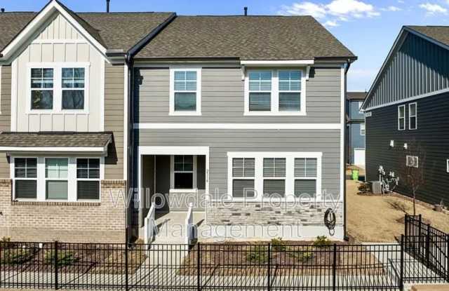 2534 Hutch Ln photos photos