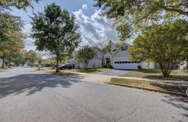 13920 Lord Fairfax Pl Gallery 4