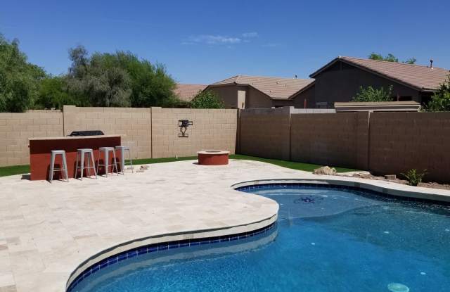 Perfect Entertainer's Dream Home in Anthem Gallery 3