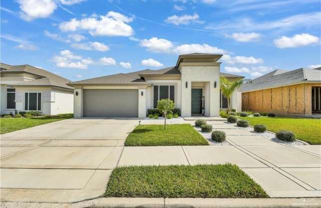 1416 Strawberry Hill photos photos