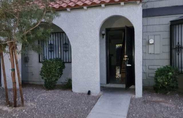 895 Stratton Ln - 895 North Stratton Lane, Las Vegas, NV 89110