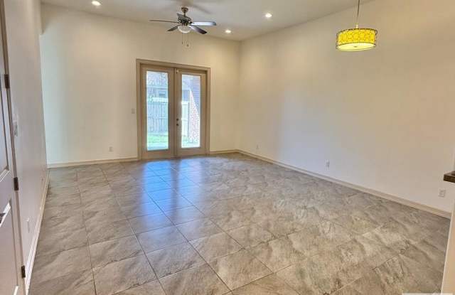 4306 SANTEE DR Gallery 3