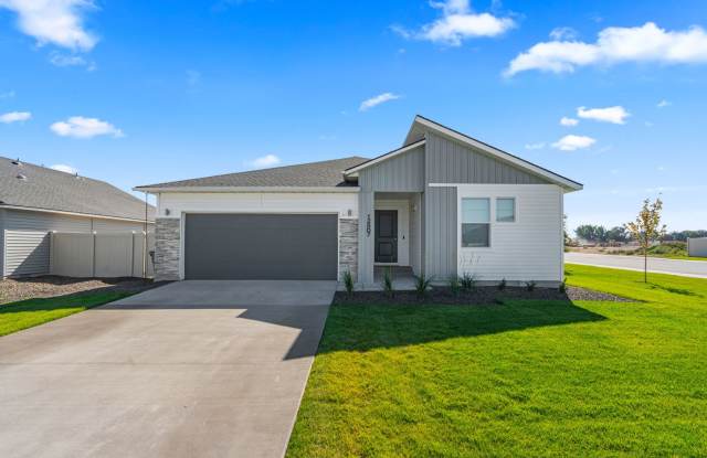 3bd/2Ba Beautiful Home in Caldwell photos photos