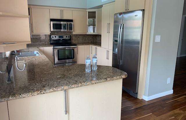 8551 N TIMBERLANE Drive Gallery 4