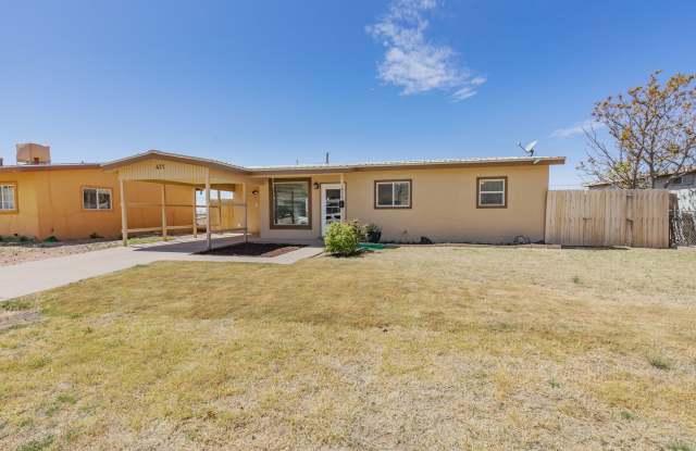 Charming 3 Bed 1 Bath Home photos photos Charming 3 Bed 1 Bath Home photos photos