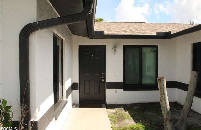 1811 SE 15th Place Gallery 2