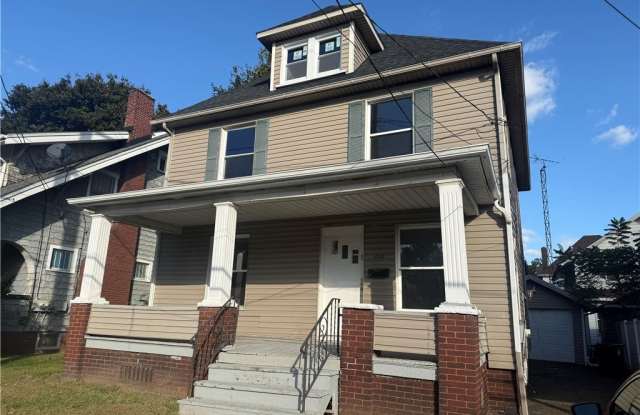 204 Broad Avenue NW photos photos