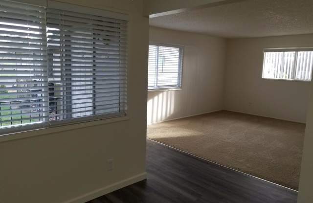 Broadway Apartments photos photos