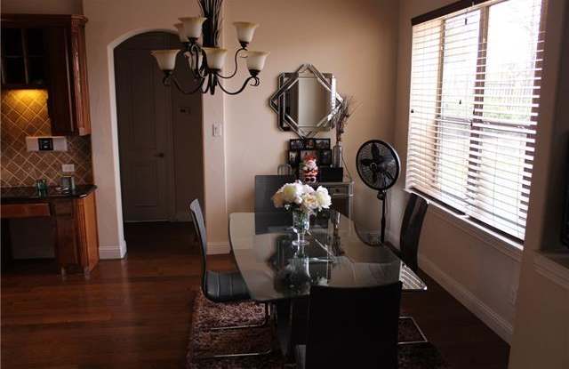 804 Bentwater Parkway Gallery 4