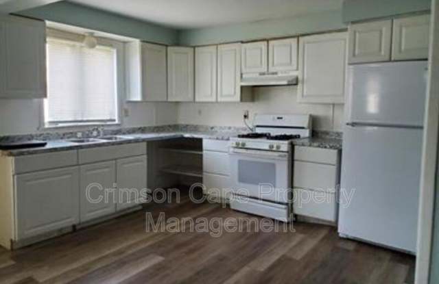 108 Grove St - 108 Grove Street, Wilkes-Barre, PA 18702