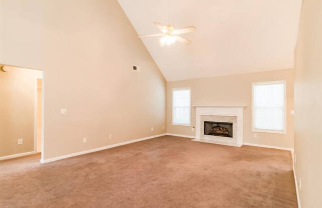 318 Lakeshire Trace Gallery 3